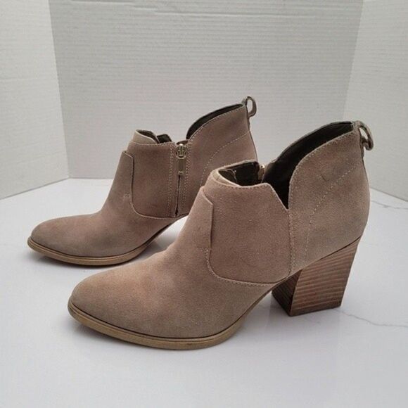 Marc Fisher Taupe Ankle Bootie Size 10M - Picture 9 of 9